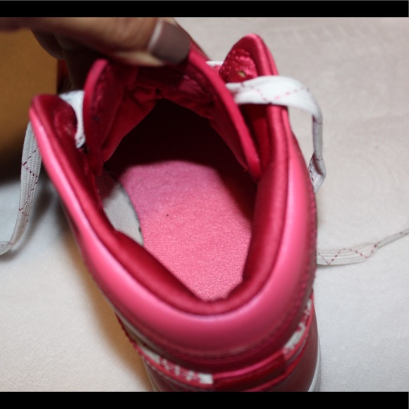 COPY - AIR JORDAN 1 PREMIUM GS 'VALENTINE'S DAY' - Picture 7 of 8